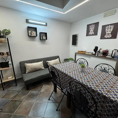 Гостевой дом Le Scalette Del Centro